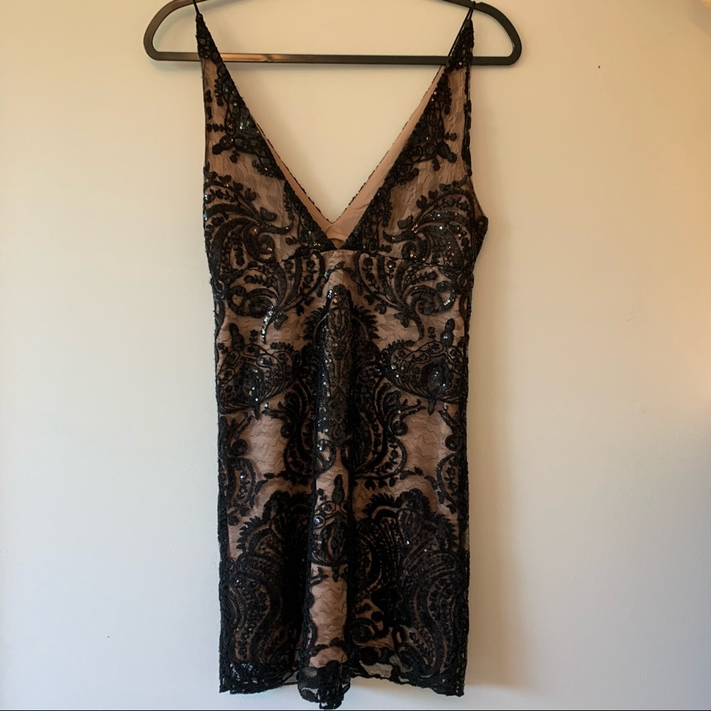 ⭐️HP⭐️ Free People Night Shimmers Dress - Picture 4 of 12